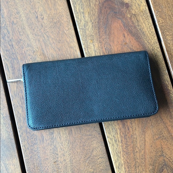 Michael Kors Black Large Wallet - Picture 2 of 4